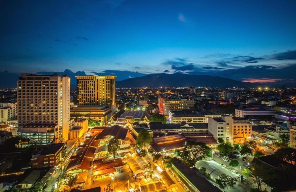 Oyo 412 7 Days Hotel Чіангмай Екстер'єр фото